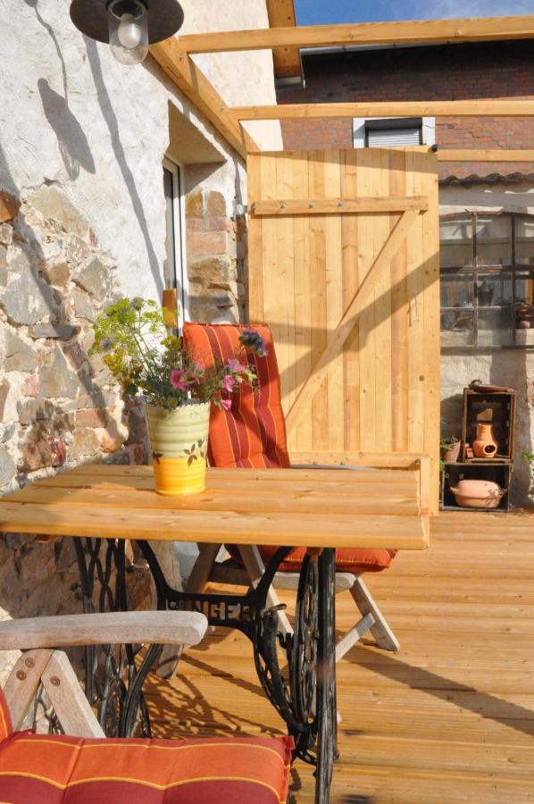 Pension "Seeblick" Am Stelzenhaus Dornburg  エクステリア 写真